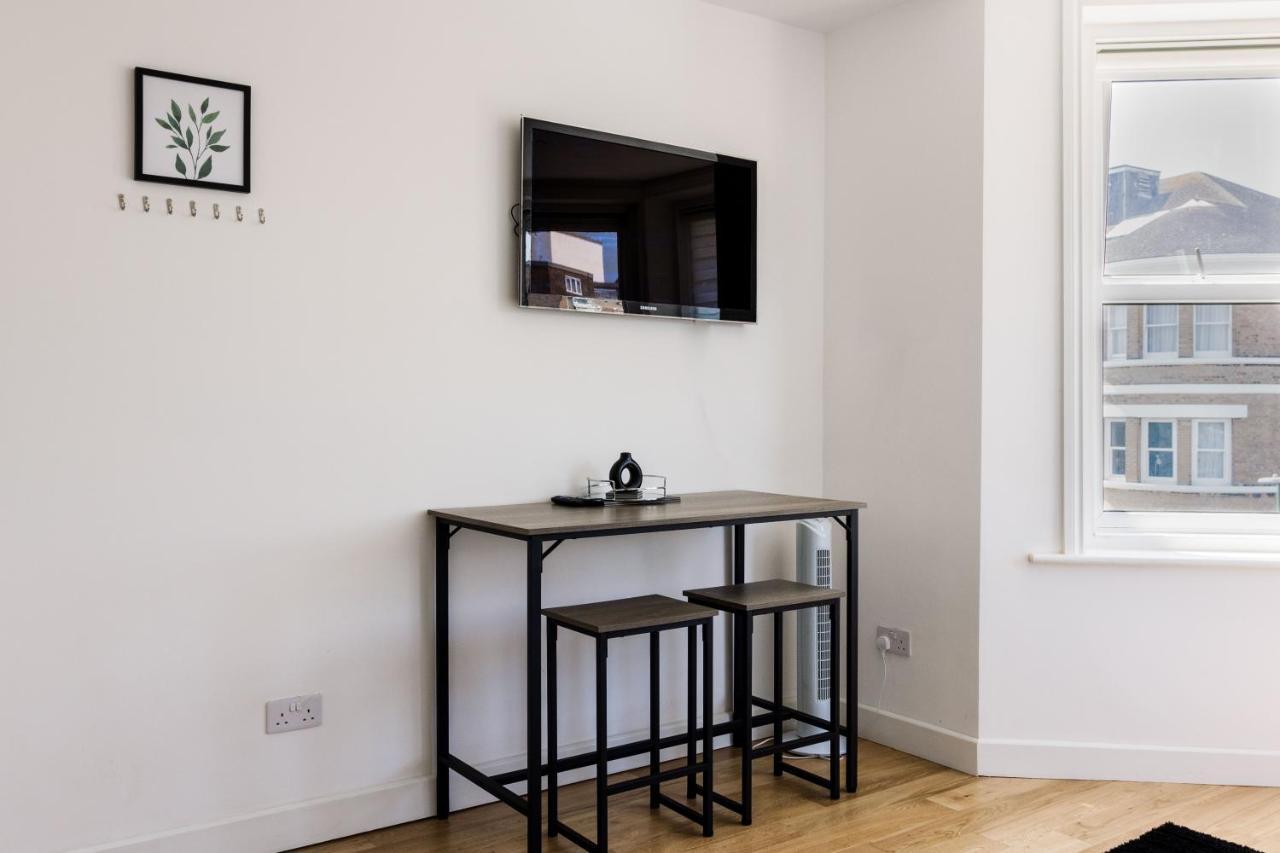 306, The Kove, West Hill Road Apartment Борнмът Екстериор снимка