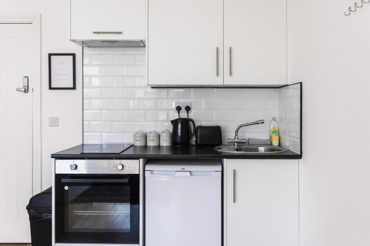 306, The Kove, West Hill Road Apartment Борнмът Екстериор снимка